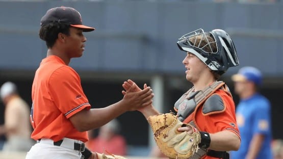 7 Virginia Rallies Late Avoids Weekend Home Sweep With 8 5 Win Over Pitt