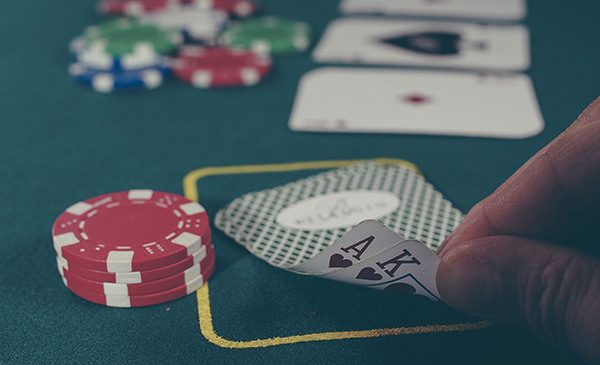 jugar al poker en linea por dinero real