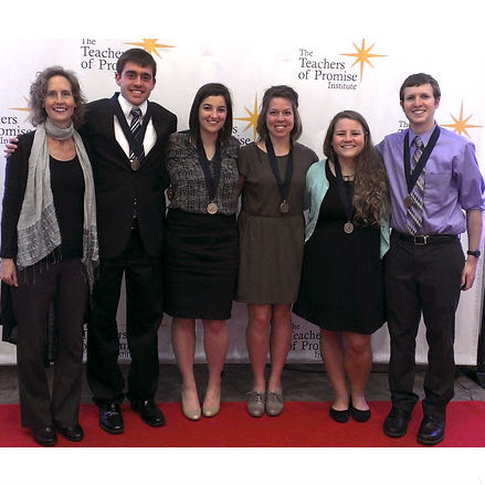 Eastern Mennonite University’s Teachers of Promise with Professor Lori Leaman include (from left) Austin Mumaw, Malea Gascho, Erin Nafziger, Ruthie Beck and Isaac Driver. The Teachers of Promise Foundation, in its 13th year, brings together 100 top candidates from teacher education programs around the state for one weekend in Richmond. (Courtesy photo)