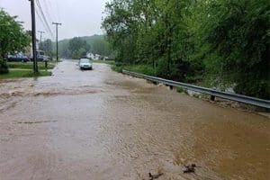 a street waynesboro flooding