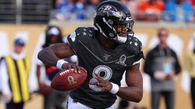 Raiders dial up timely blitz to sack Lamar Jackson on third down