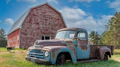 abandoned truck on farm