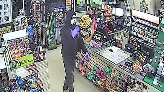 7-Eleven robbery suspect photo