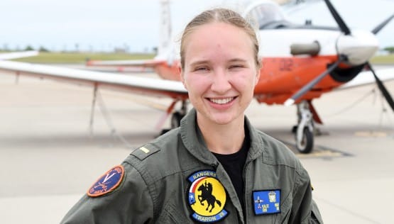 UVA alum Kalie Ward serves U.S. Navy training student aviators in Texas