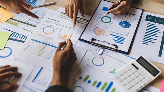 financial report board meeting discussion calculator