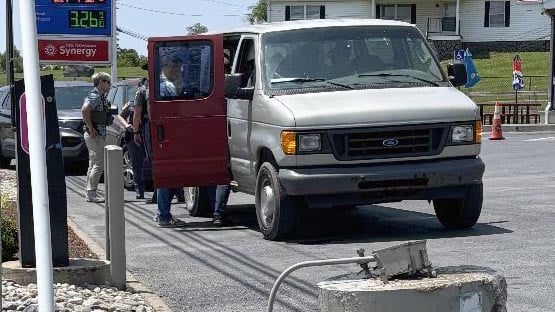 ICE harrisonburg roundup immigrant hispanic