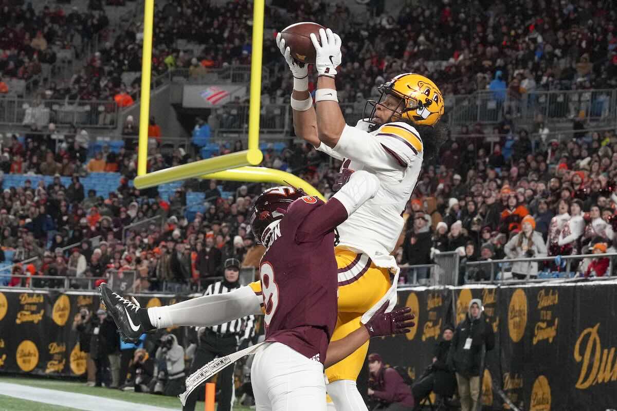 How To Bet On College Football In Minnesota For The 2025 Season