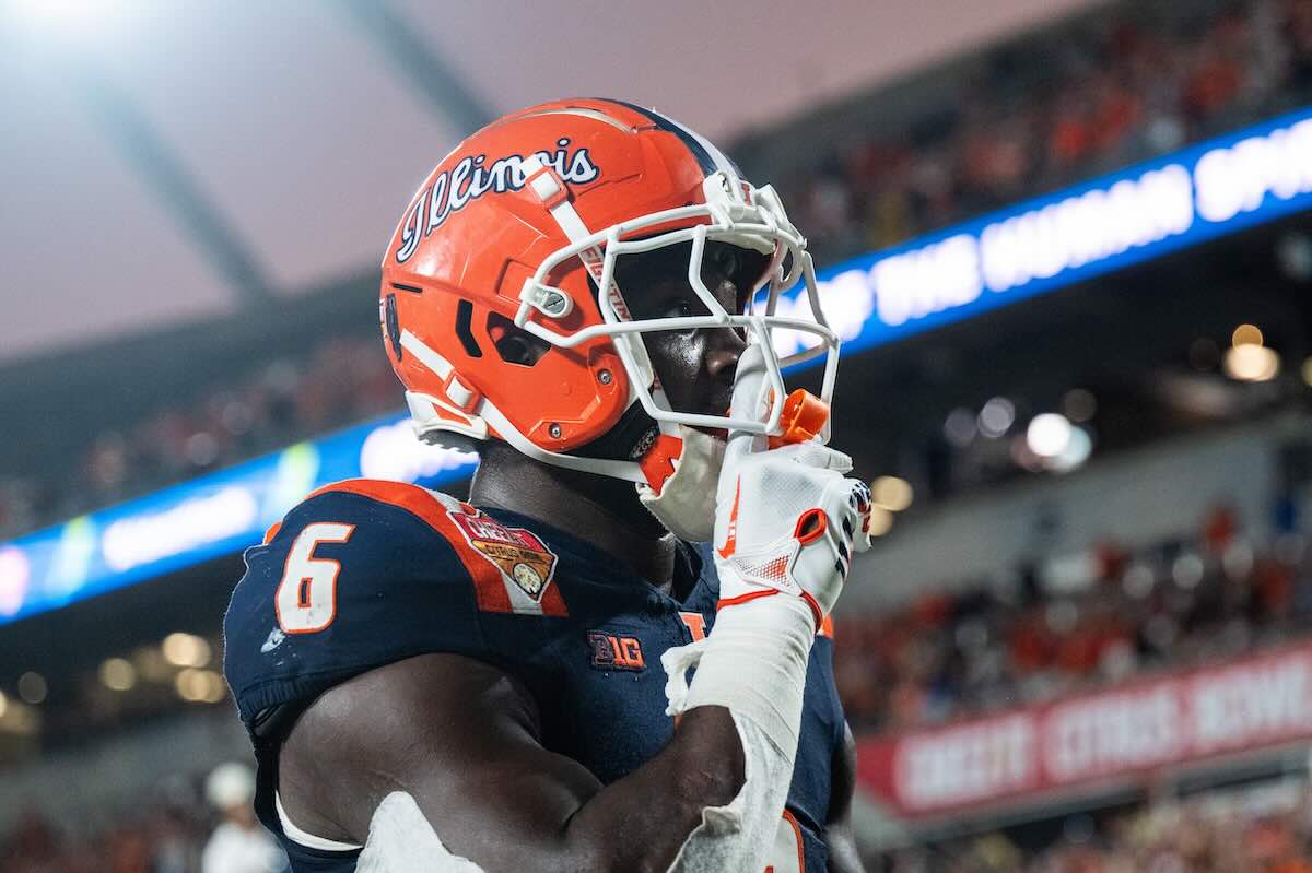 How To Bet On College Football Player Props In Illinois