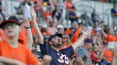 uva football fans3