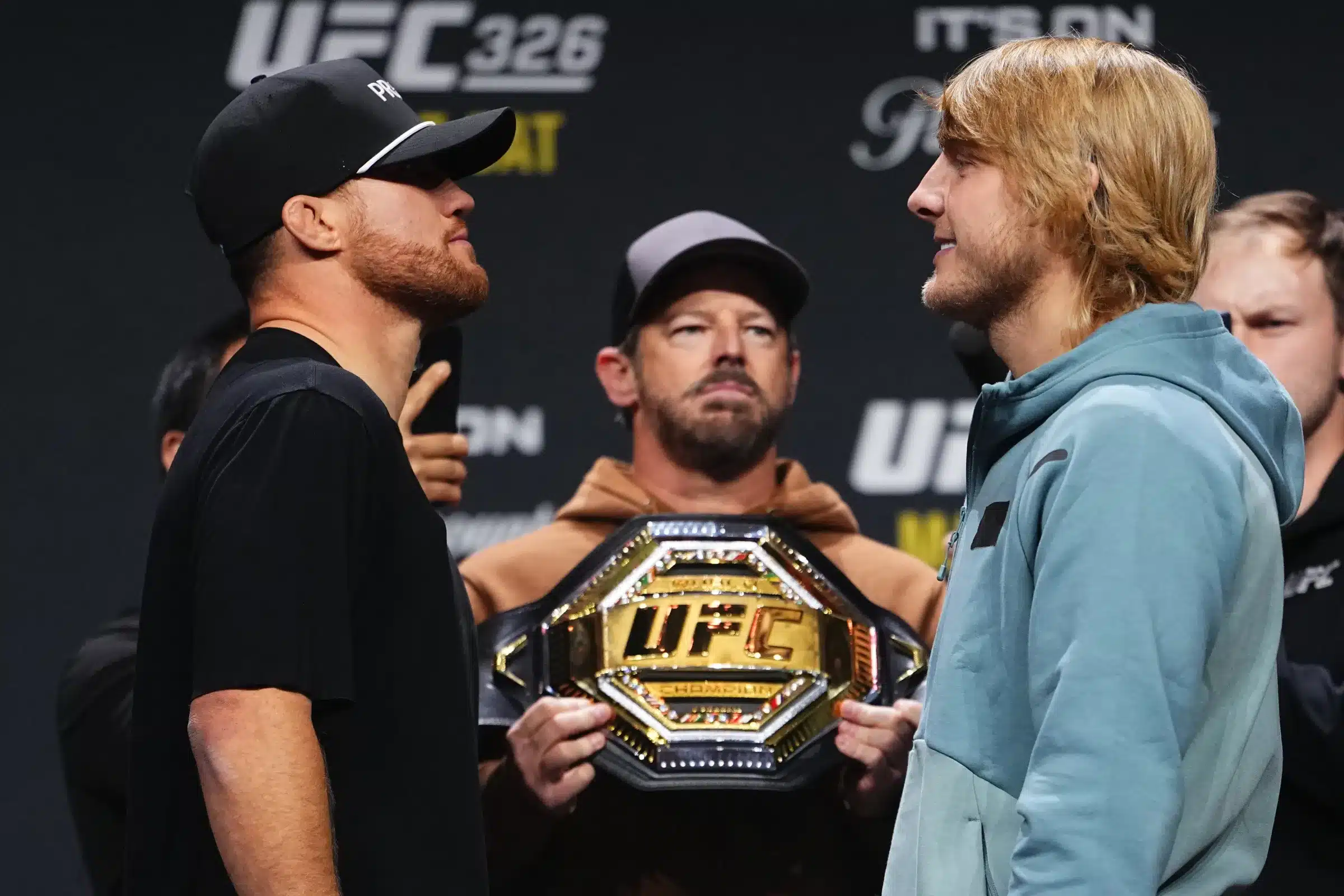 5 Best Betting Apps For UFC 324