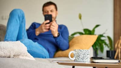 man digital entertainment phone coffee casino