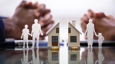 divorce lawyer mediation settlement family