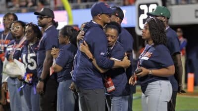 uva football tony elliott uva strong